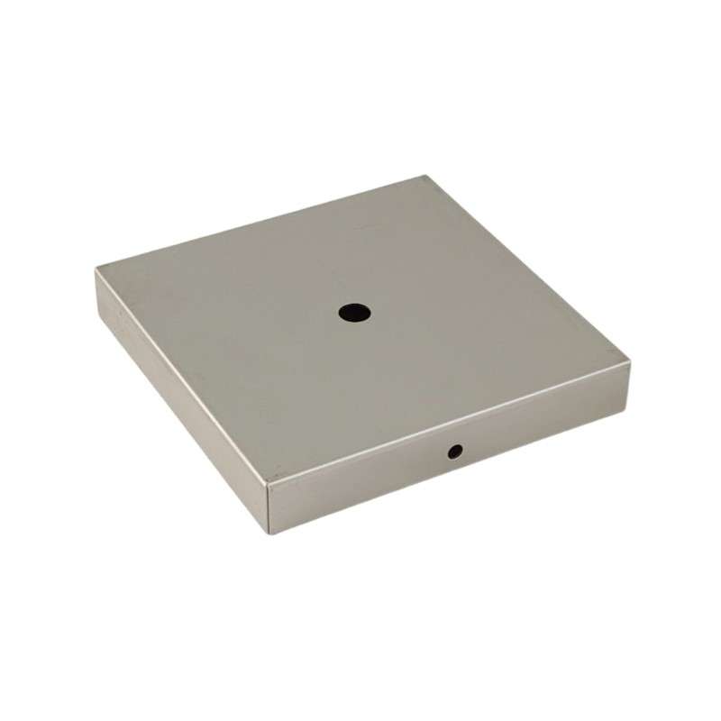 Soporte de hierro cuadrado 120mm x 120mm x 20mm y una salida