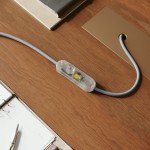Universeller Regler mit Drehknopf für LED- und Glühlampen-Tischlampen